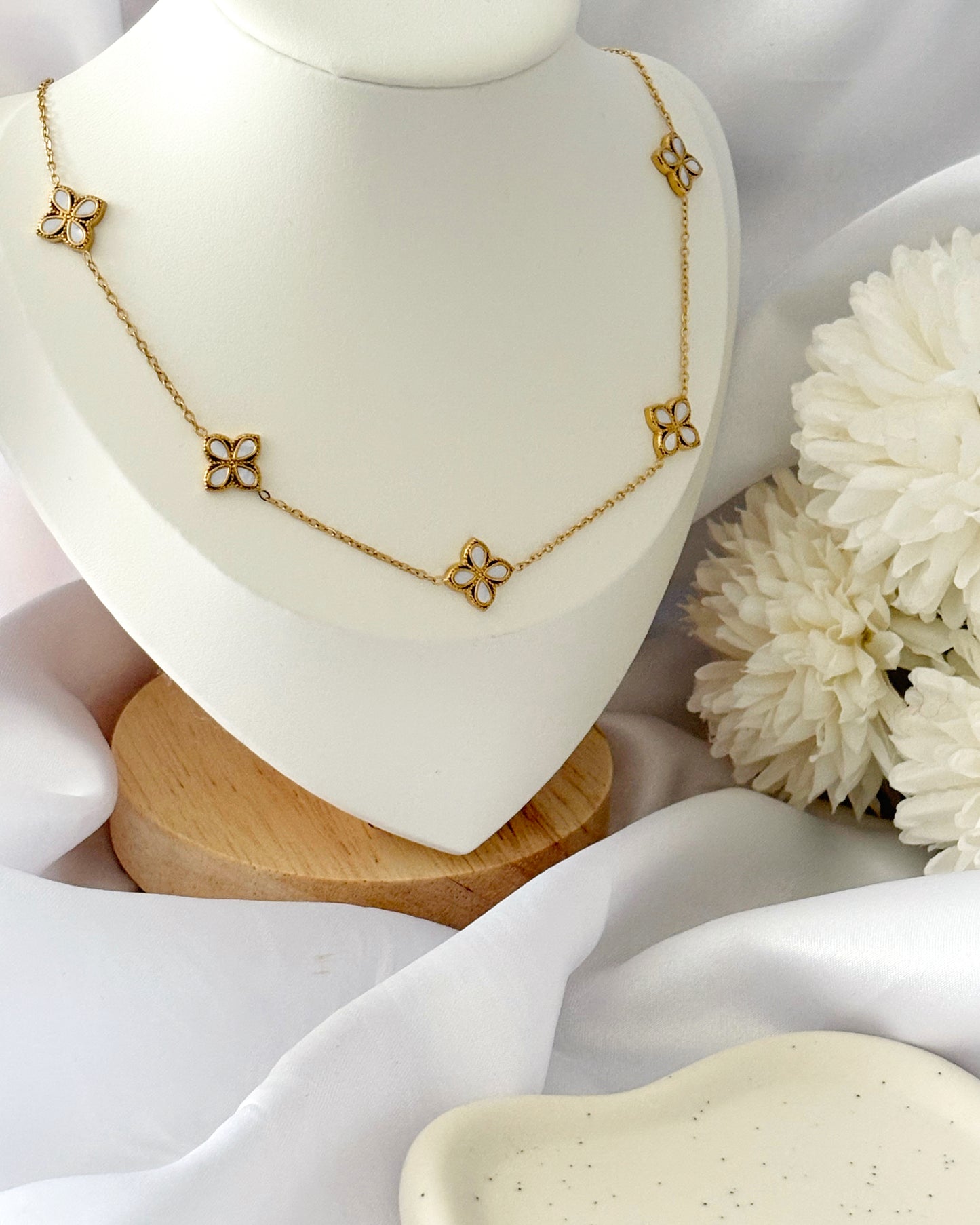 Collier MONA NACRÉ