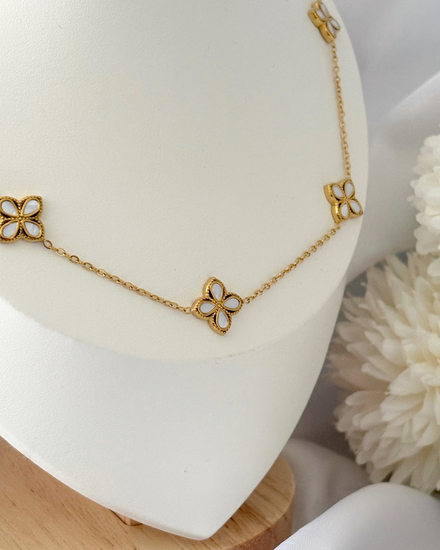 Collier MONA NACRÉ